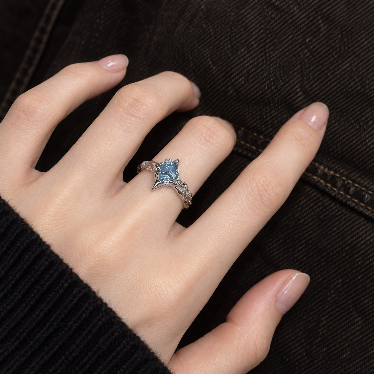 Blue pointed ring — Model Hand