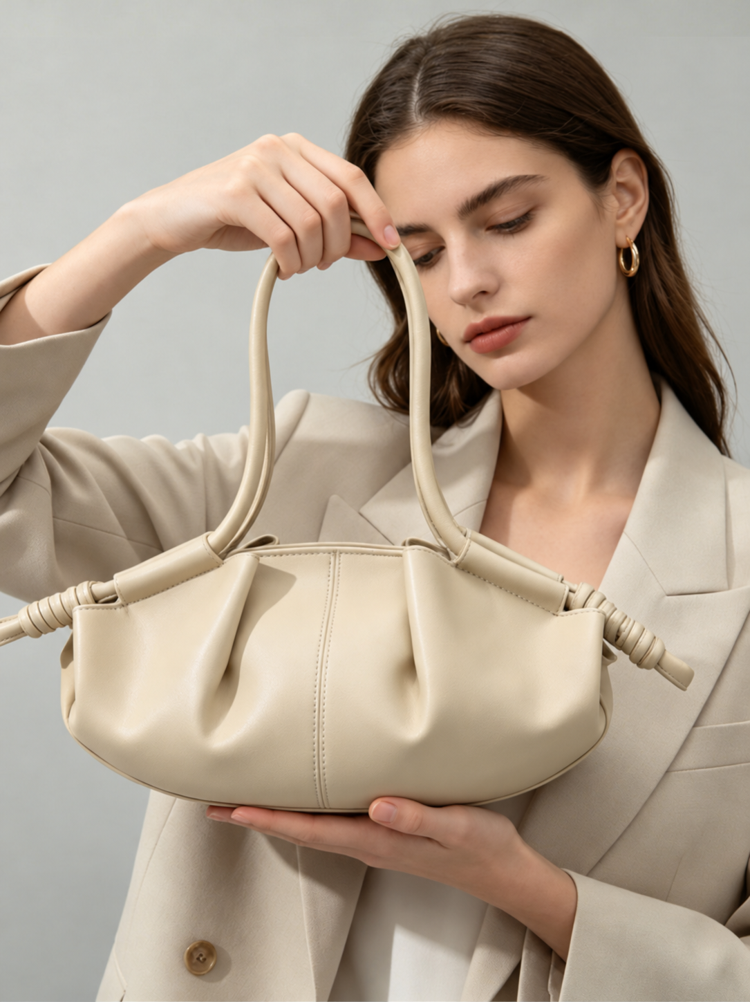cream model pleated shoulder bag with wrapped side details